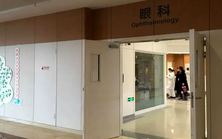 醫(yī)院病房門是什么材質的好用呢視頻