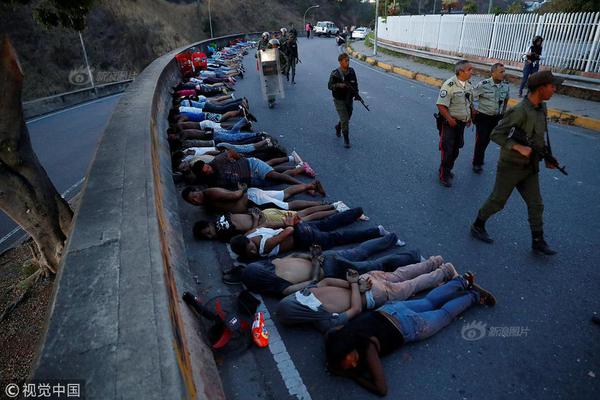 白潔傳筆趣閣雨夜