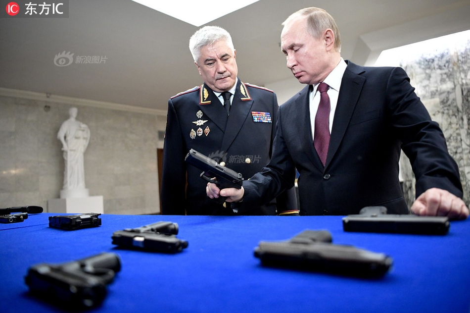 《火車》by 狄醉山