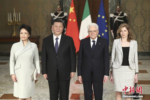 穿越你的黑發(fā)我的手txt