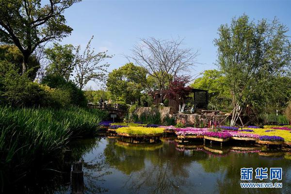 無(wú)法合攏的皇帝(女扮男裝)小說(shuō)