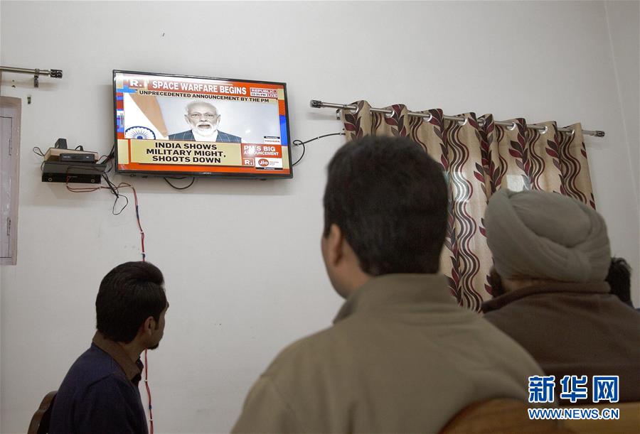 by趣筆閣免費閱讀櫻蘭高校光馨