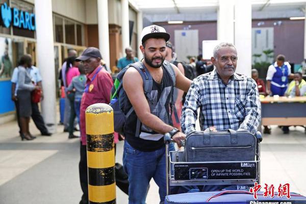 超級高手在校園TXT下載